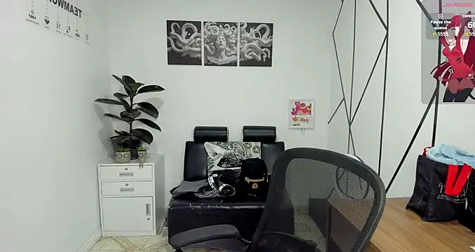 Angel-dragun online show from November 9, 4:00 am