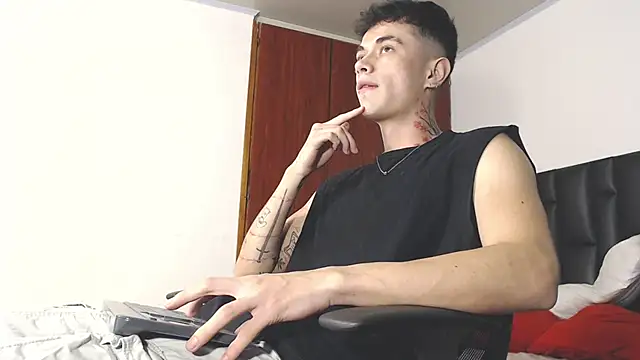 jaico santos online show from October 25, 10:26 pm