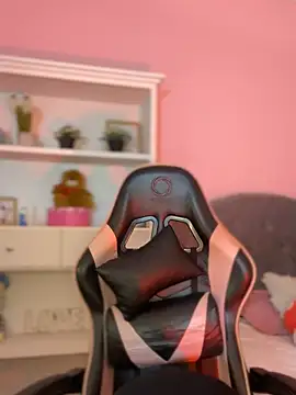 camila1 torres  online show from March 2, 6:48 pm