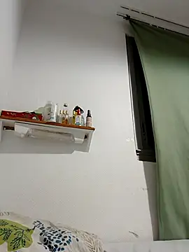 Mikaaa97 online show from October 24, 6:15 pm