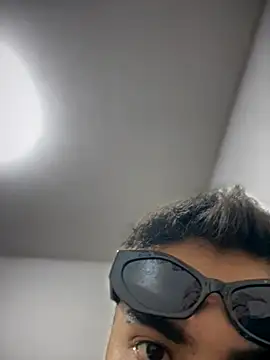 tomy hot20 online show from October 11, 8:07 pm