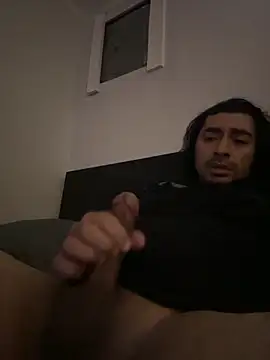 fifthbase007 online show from October 31, 2:07 pm