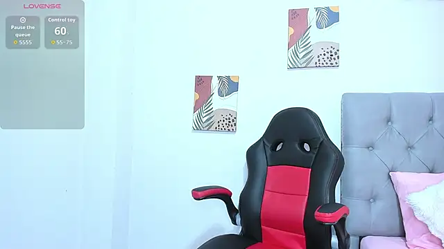 mia hajar333 online show from October 10, 7:02 pm