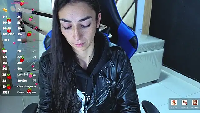 Maily a  online show from April 2, 3:04 am