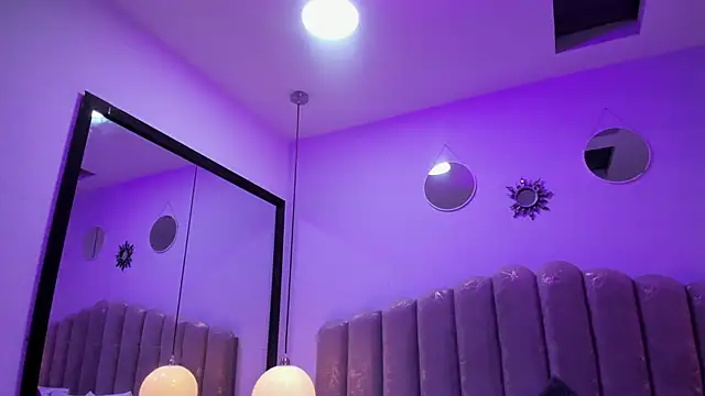 Amy Ferreira online show from February 13, 3:24 am