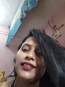 Snapshot of Jasmine_Januja chatting on June 22, 2:35 am Jasmine Januja online show from June 22, 2:35 am