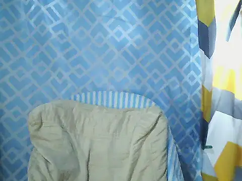 Snapshot of AsianKelly69 chatting on December 23, 5:27 am AsianKelly69 online show from December 23, 5:27 am