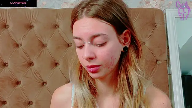 CoraVex online show from October 21, 4:13 am