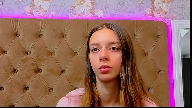 CoraVex online show from June 22, 3:58 am