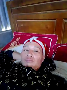 donna-bae online show from October 10, 6:45 am