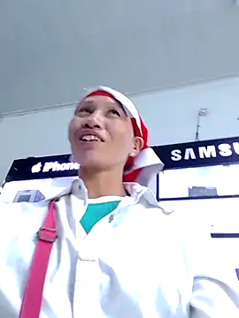 donna-bae online show from October 26, 9:59 am