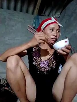 donna-bae online show from November 4, 12:15 pm