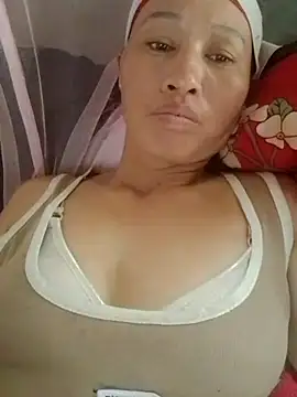 donna-bae online show from March 29, 4:12 am