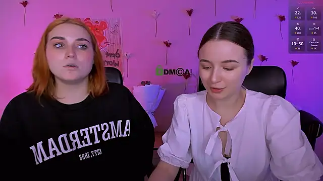 Snapshot of casey_meow_ chatting on February 23, 9:39 am casey meow online show from February 23, 9:39 am