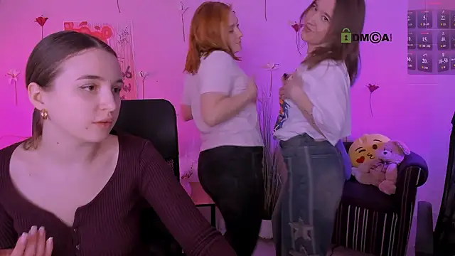 Snapshot of casey_meow_ chatting on March 8, 10:08 am casey meow online show from March 8, 10:08 am