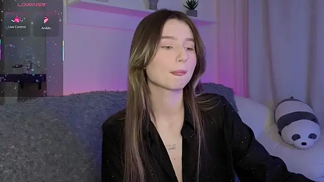 Snapshot of _Lua__ chatting on January 5, 5:27 pm Lua online show from January 5, 5:27 pm