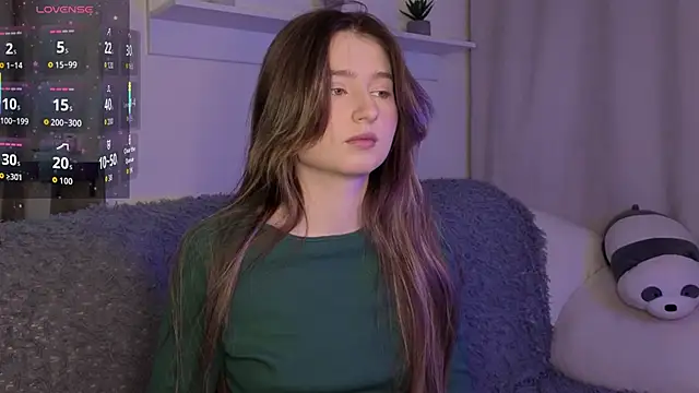 Snapshot of _Lua__ chatting on January 17, 9:07 pm Lua online show from January 17, 9:07 pm