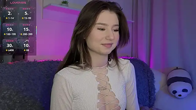 Snapshot of _Lua__ chatting on February 4, 1:00 am Lua online show from February 4, 1:00 am