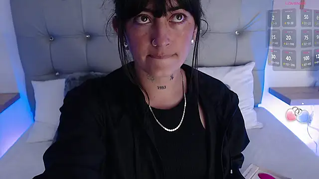 Snapshot of Arianna__trevol chatting on September 23, 9:29 pm Arianna trevol online show from September 23, 9:29 pm