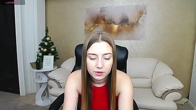 KissMe Now  online show from December 19, 2:35 pm