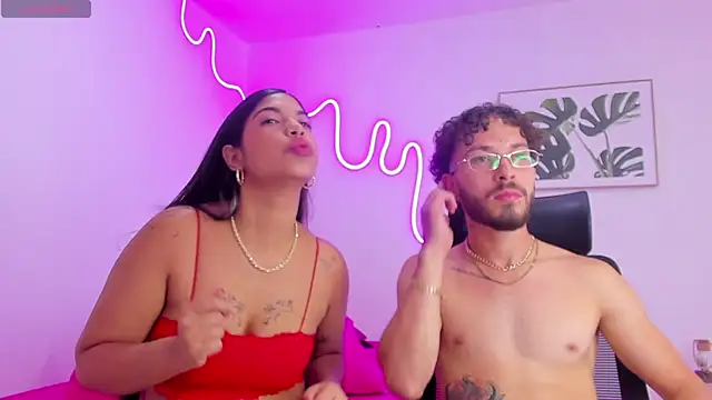 Violet and Paul online show from October 8, 2:31 am