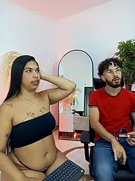 Violet and Paul online show from October 12, 2:10 am