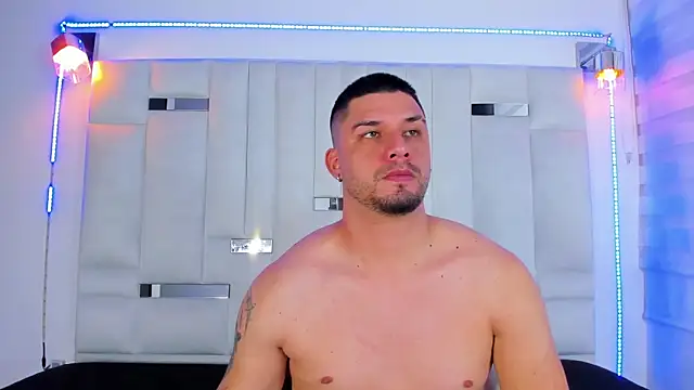 Jacob19  online show from October 4, 3:15 am