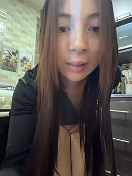 Karlee Grey1 online show from April 5, 10:29 pm