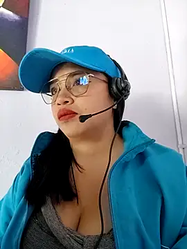 MILA  06 online show from October 17, 1:46 pm