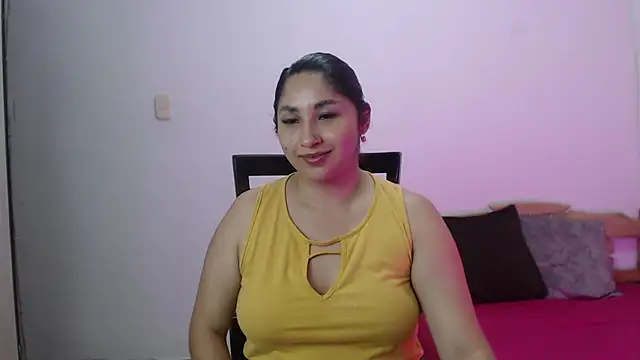 Gia Dior online show from November 28, 11:18 pm