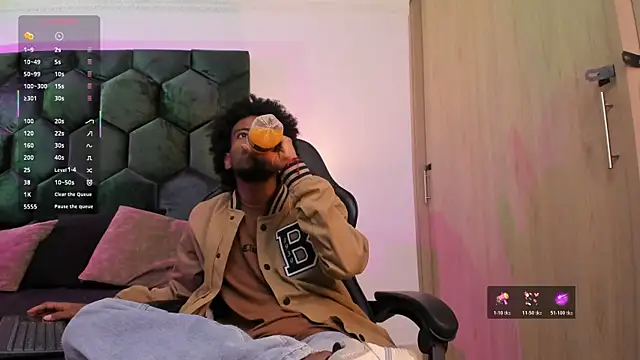 AllexJacob online show from March 3, 1:28 pm