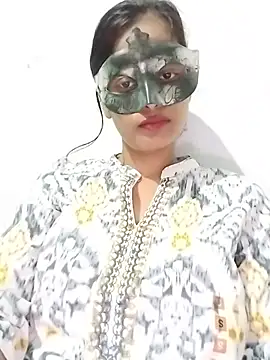 ms-naina online show from July 15, 7:08 pm