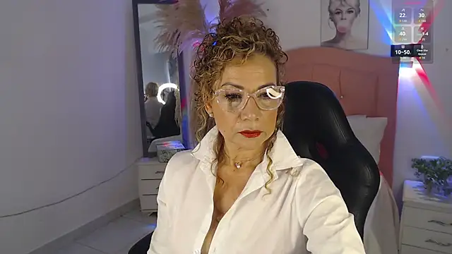 Jademommy  online show from November 24, 6:29 pm