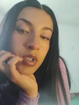 gabii hardy online show from April 21, 4:12 pm