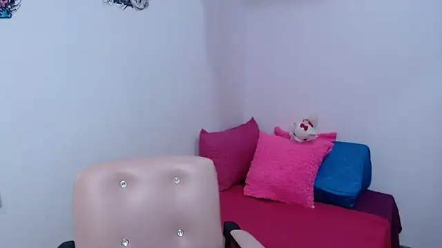 Snapshot of camilavargas_ chatting on March 30, 11:06 pm camilavargas online show from March 30, 11:06 pm