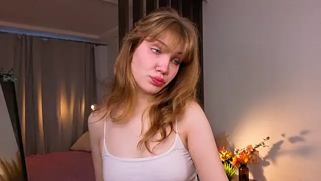 pienaple online show from November 16, 4:07 am