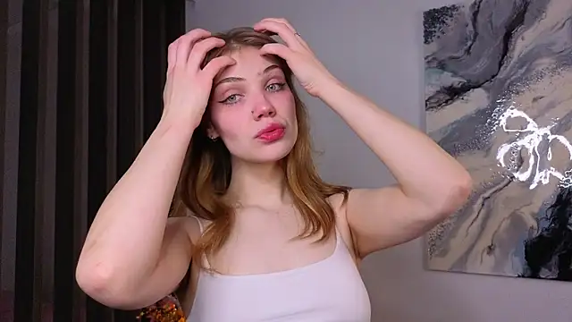 pienaple online show from November 28, 4:04 am