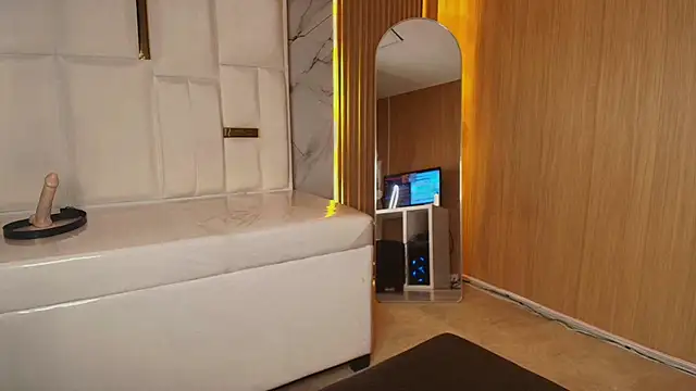 sophiadoll tf online show from October 2, 8:27 pm