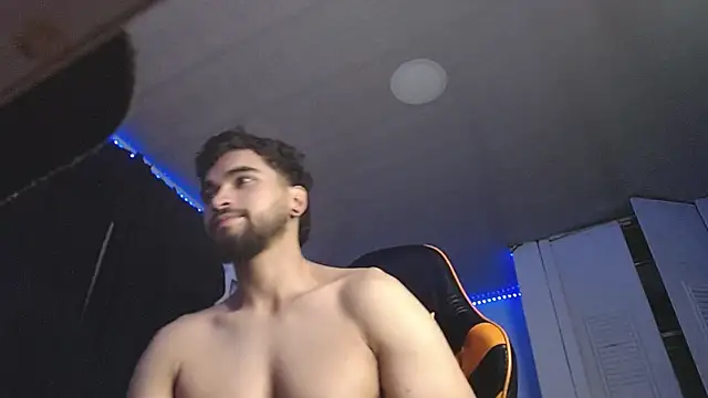 Snapshot of Chrys_harris77 chatting on October 2, 10:28 pm Chrys harris77 online show from October 2, 10:28 pm