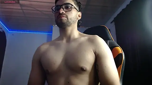 Snapshot of Chrys_harris77 chatting on November 19, 9:26 pm Chrys harris77 online show from November 19, 9:26 pm