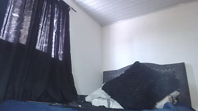 Snapshot of Chrys_harris77 chatting on March 11, 6:14 pm Chrys harris77 online show from March 11, 6:14 pm