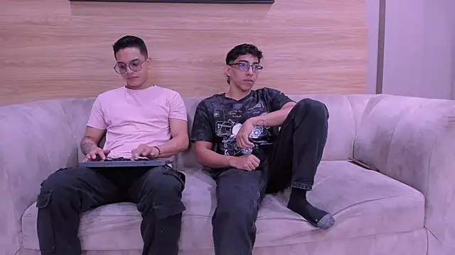 axel vega online show from February 4, 7:53 pm