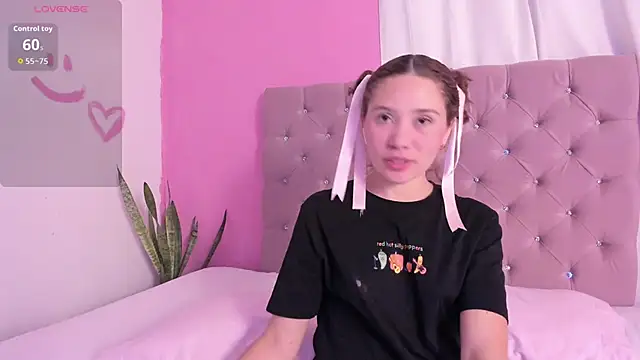 Daniela Brown1 online show from October 9, 11:14 pm