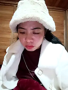 tulipsexy online show from November 21, 1:10 pm