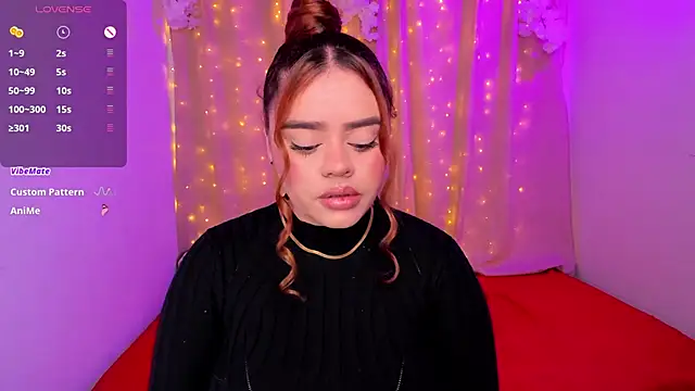 Snapshot of isabella_arias2 chatting on February 14, 8:55 am isabella arias2 online show from February 14, 8:55 am