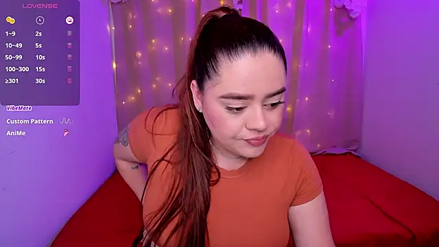 Snapshot of isabella_arias2 chatting on February 17, 9:54 pm isabella arias2 online show from February 17, 9:54 pm