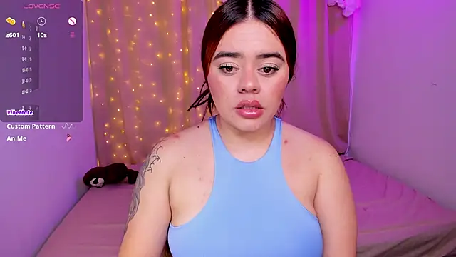 Snapshot of isabella_arias2 chatting on March 6, 3:36 am isabella arias2 online show from March 6, 3:36 am