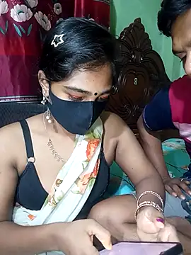 Cute Couple59 online show from May 11, 7:11 pm