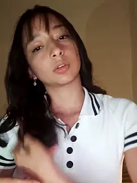 Vale stone  online show from February 6, 3:44 am