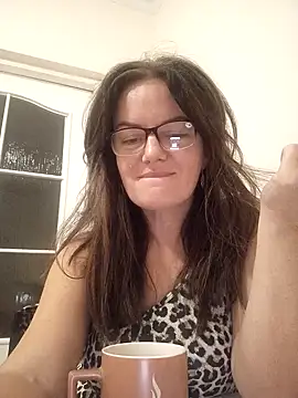 Snapshot of ValeriaLove43211 chatting on October 5, 6:50 pm ValeriaLove43211 online show from October 5, 6:50 pm